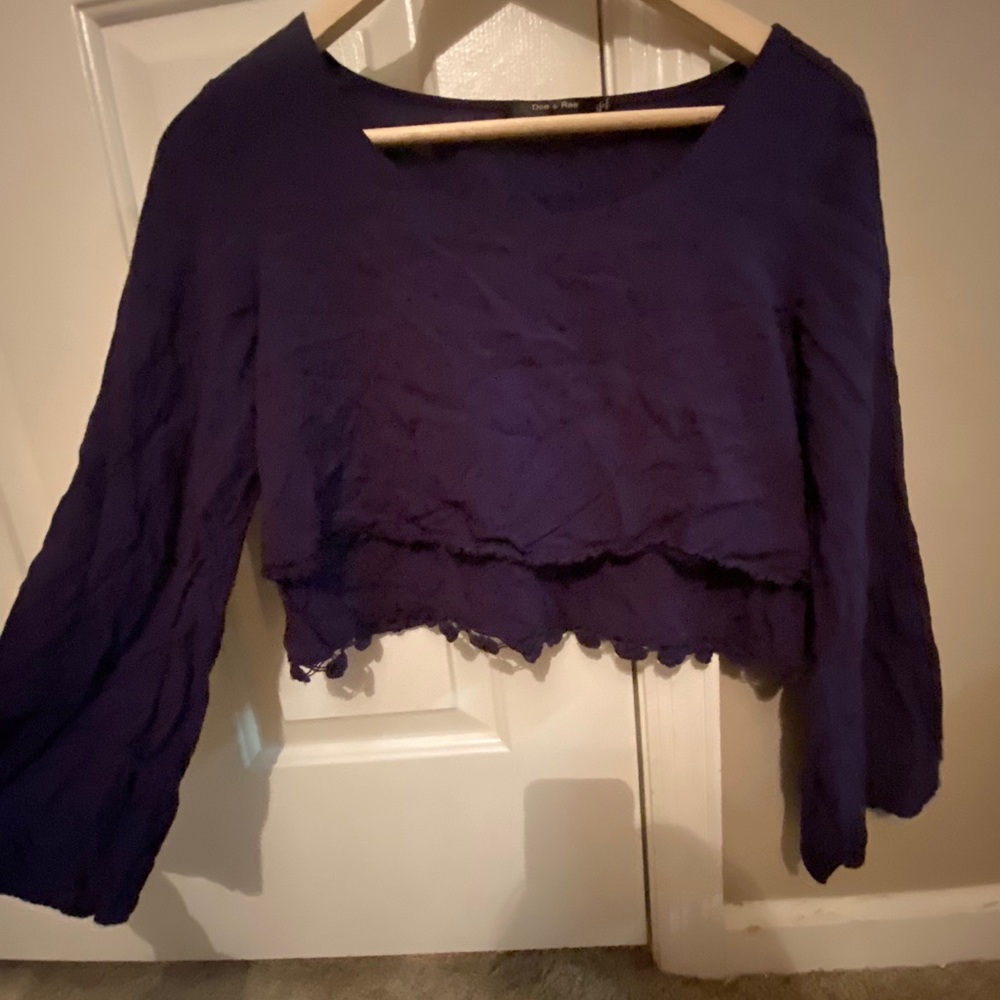 FLOWY CROP TOP